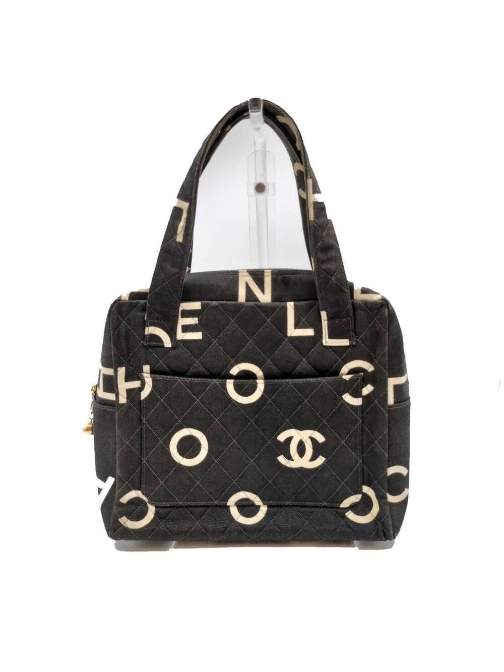 Chanel Vintage Coco Logo Zip Around #357280C78B